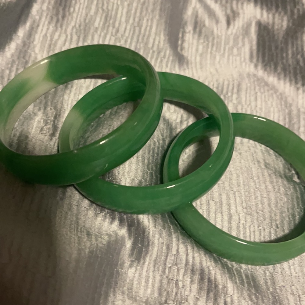 Authentic Jade thick bangles - Picture 3 of 4